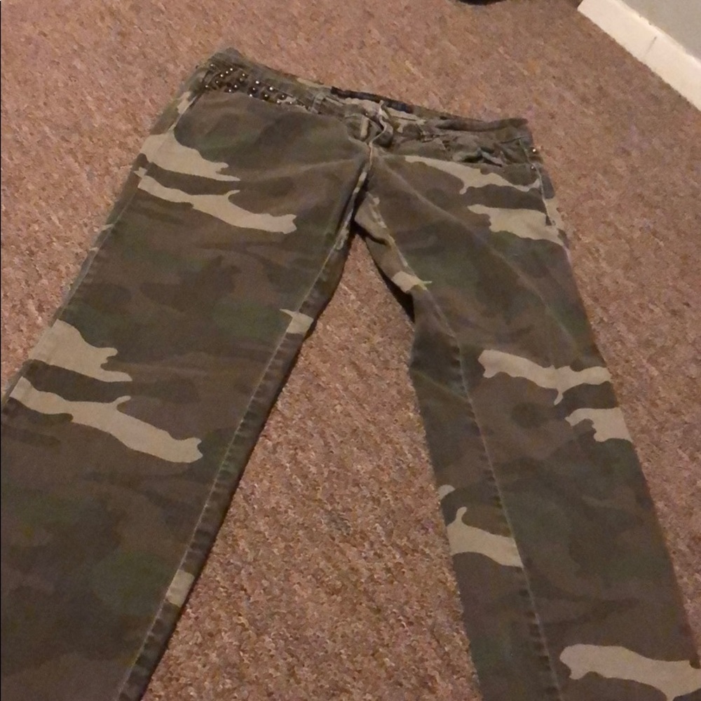jeans
